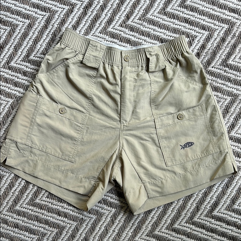 AFTCO Tan Cargo Shorts with Elastic Waistband